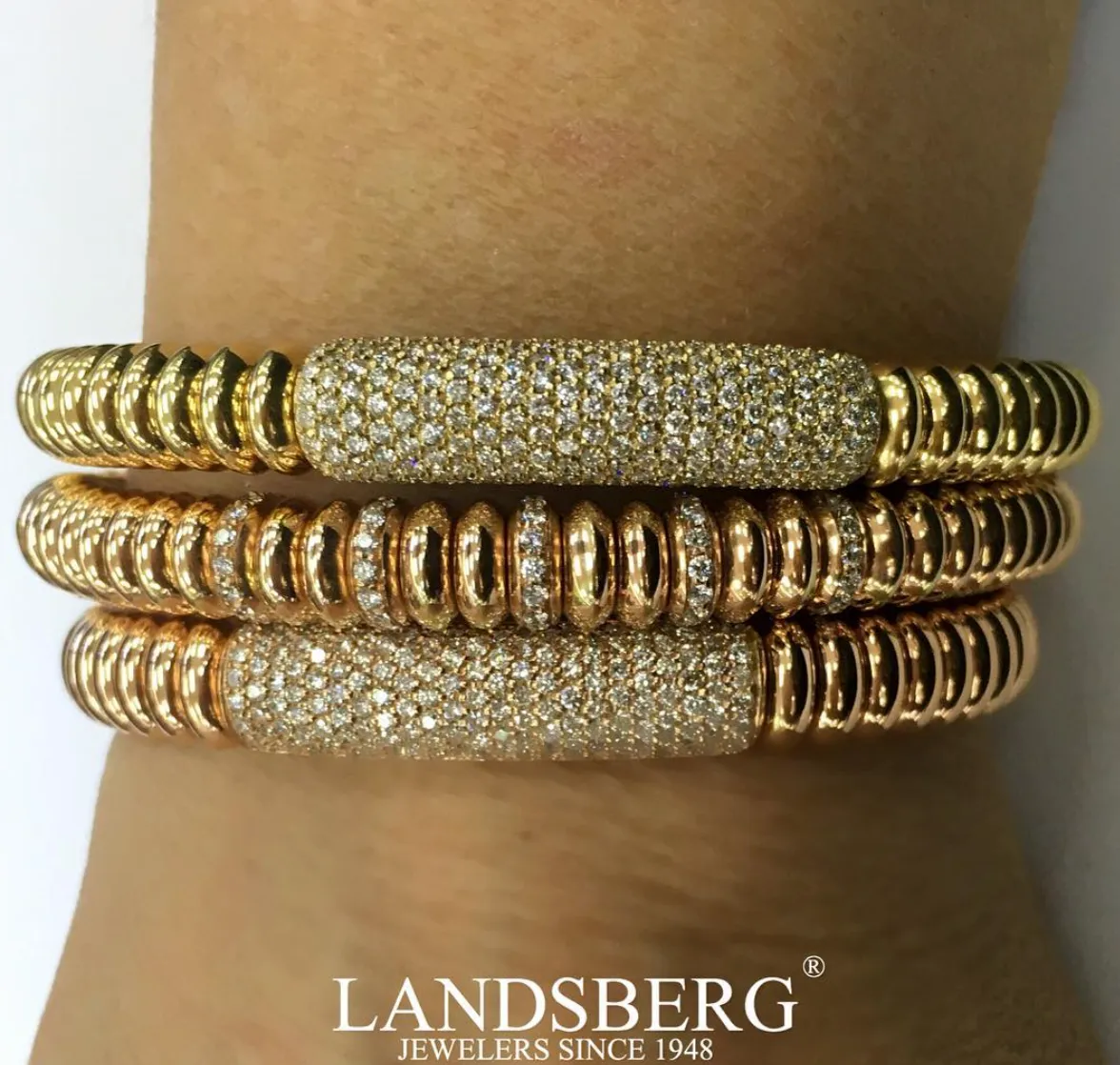 18k Ribbed gold and Diamond stretch Bracelet