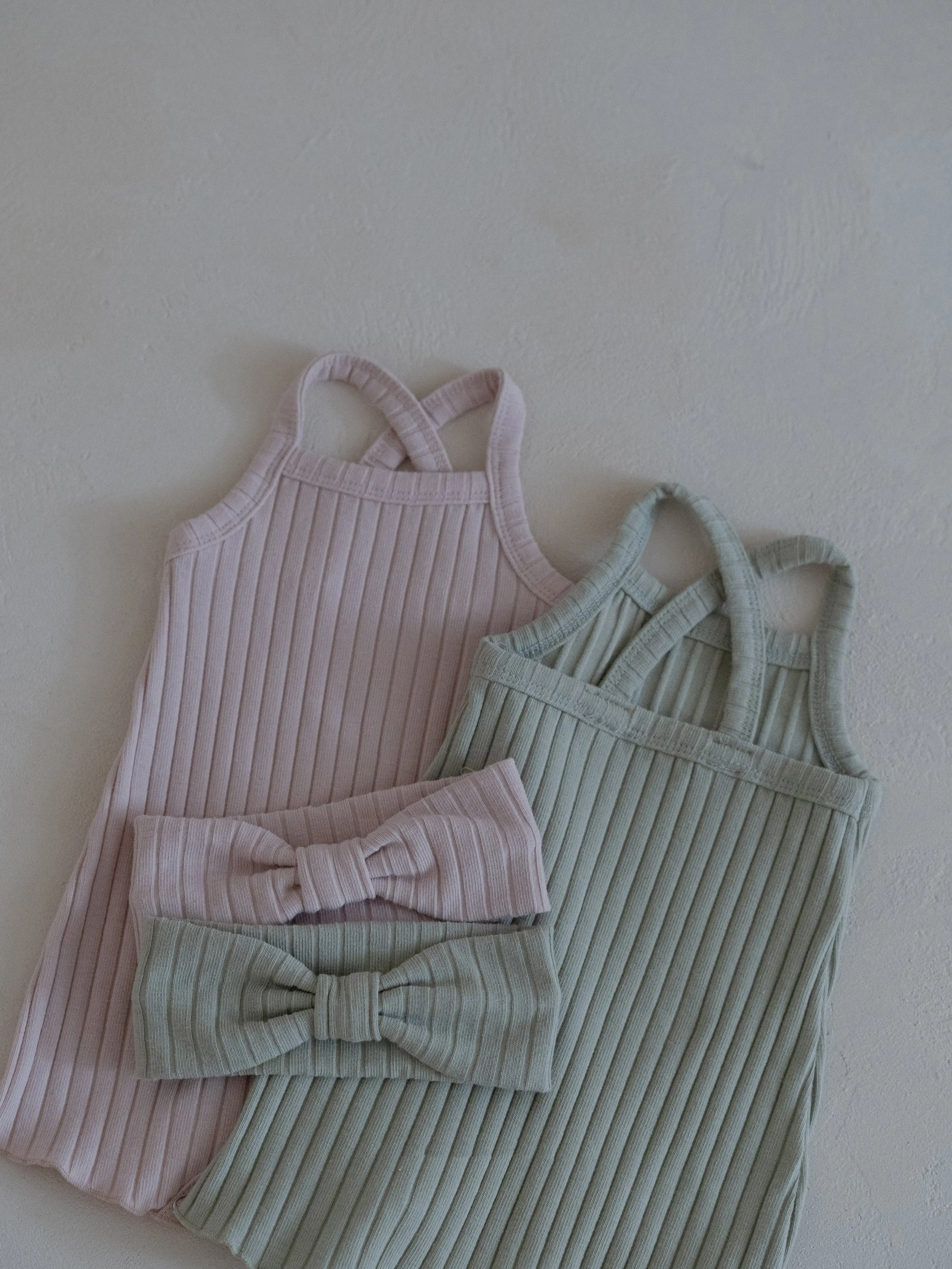 BABY COTTON RIBBED SLEEVELESS BODYSUIT (3-18- 6 COLORS