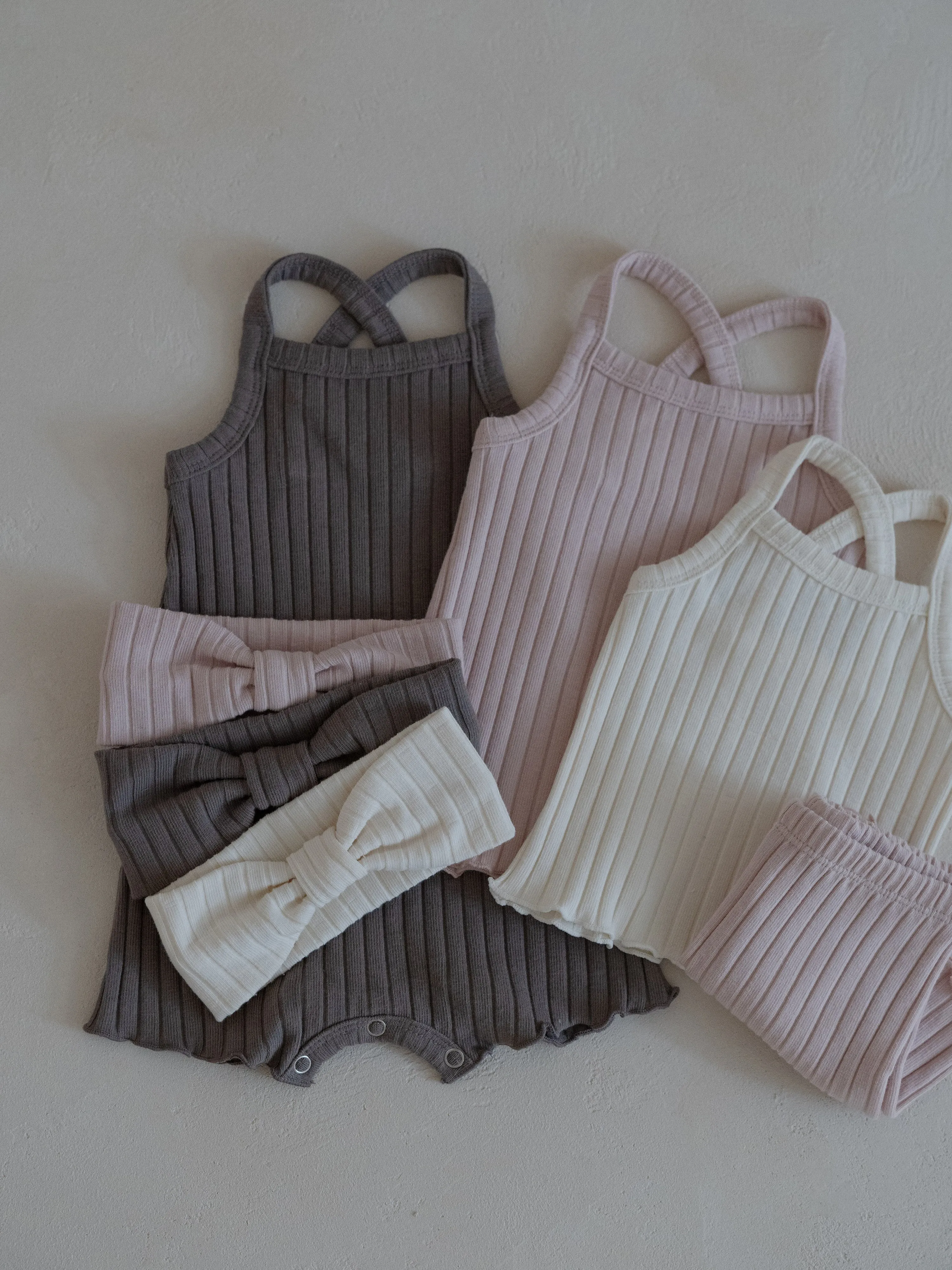 BABY COTTON RIBBED SLEEVELESS BODYSUIT (3-18- 6 COLORS