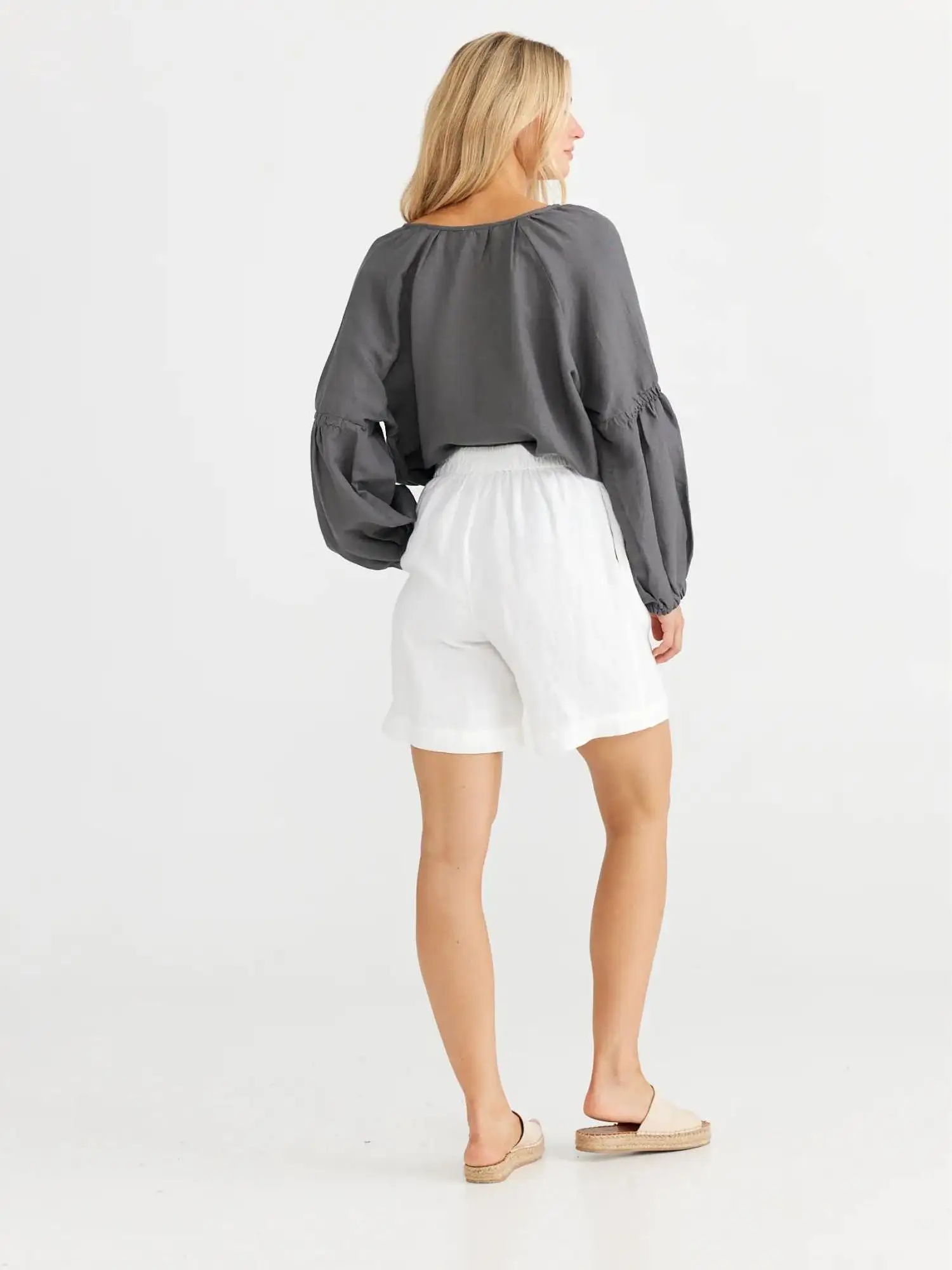 Mandalay Shorts | White