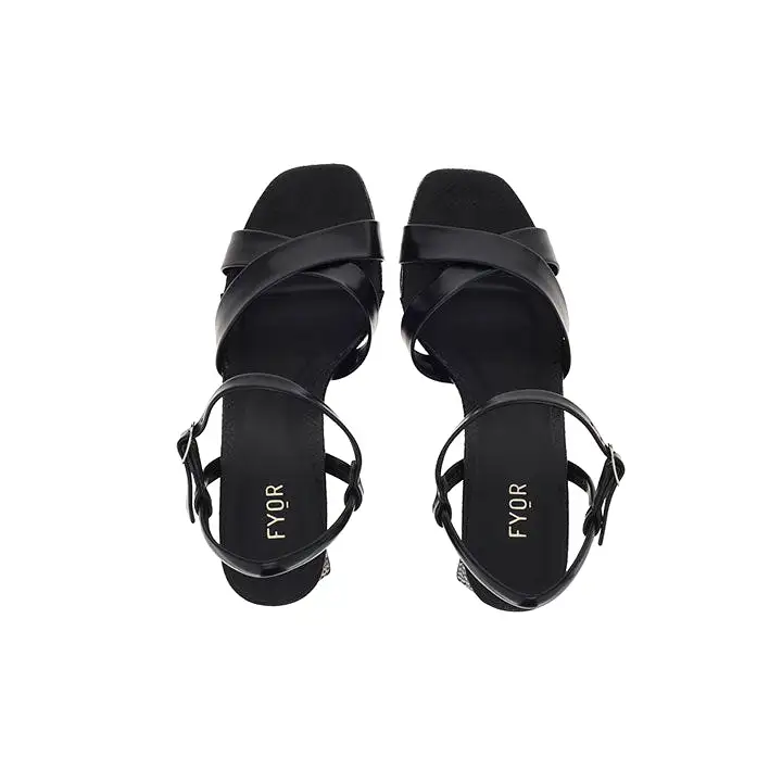 Matt Finish Cross Strap Sandal BCM 133