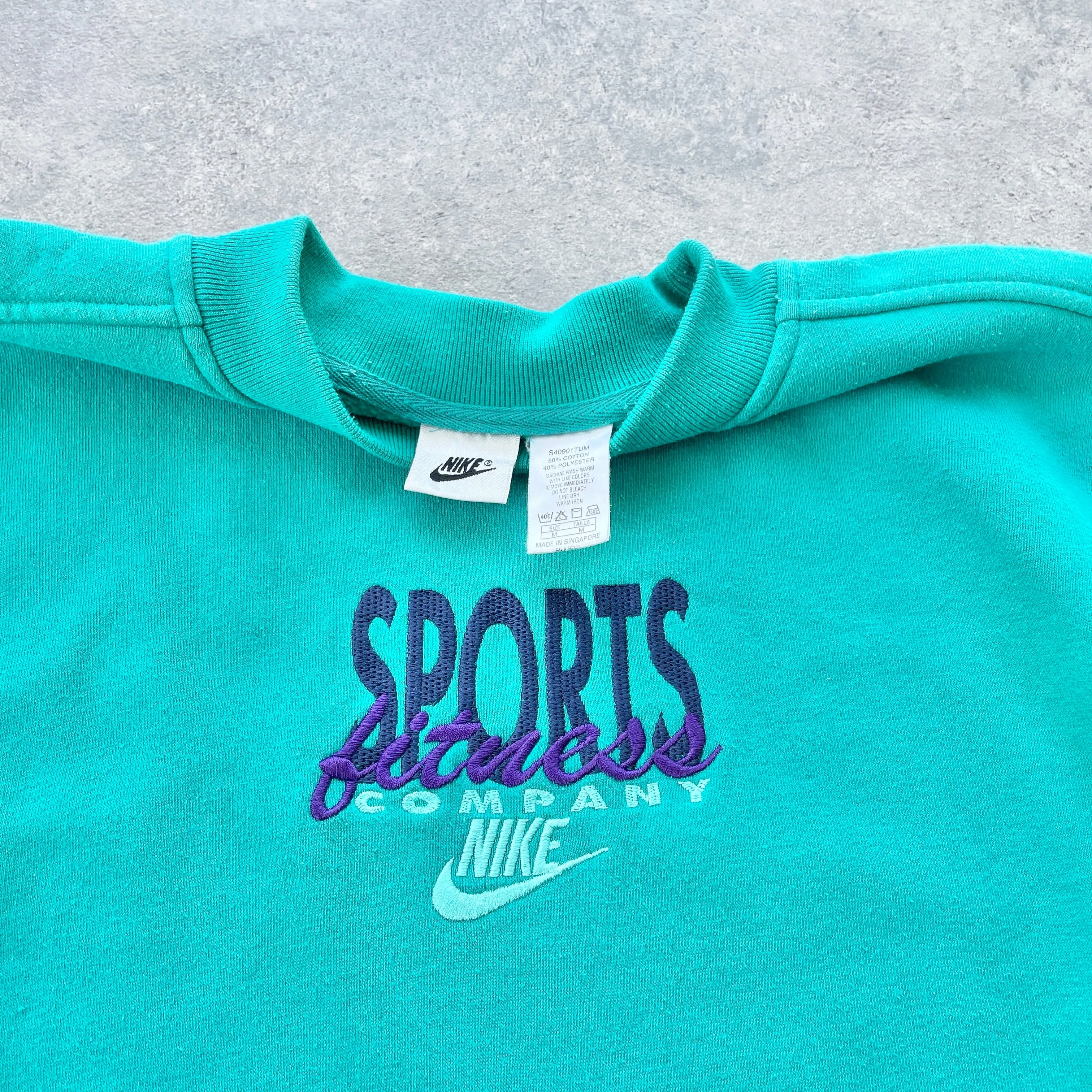 Nike RARE 1990s ‘sports fitness company’ heavyweight embroidered sweatshirt (M)