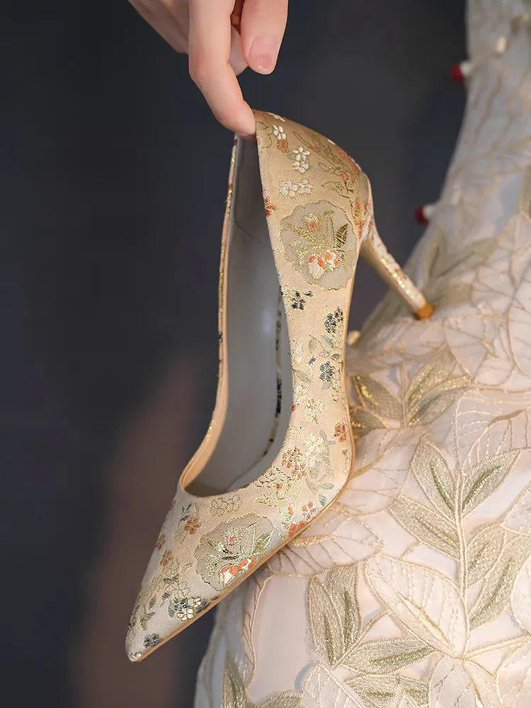 The Yuan Oriental Floral Heels