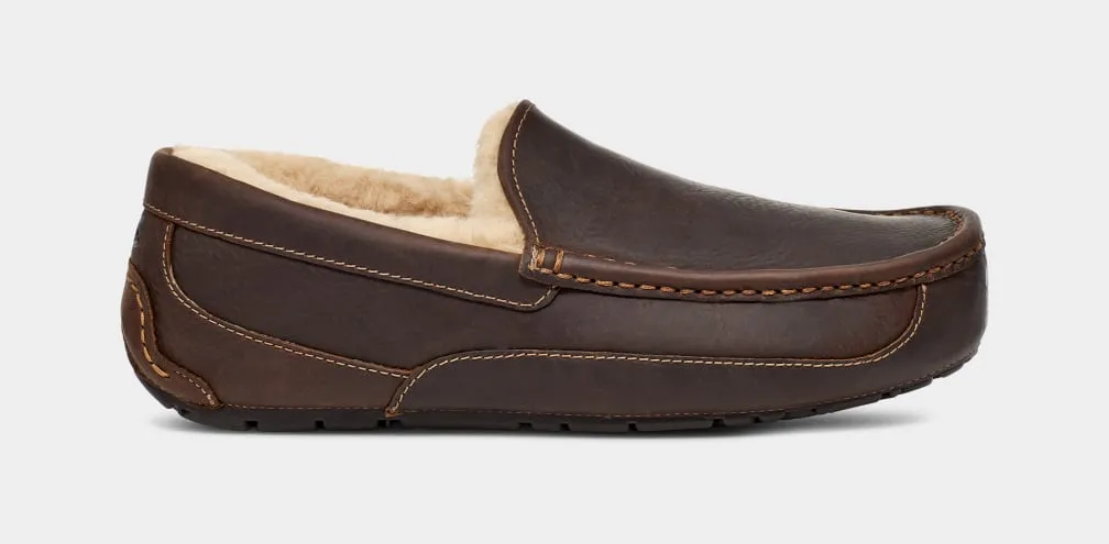 UGG Men's Ascot Leather