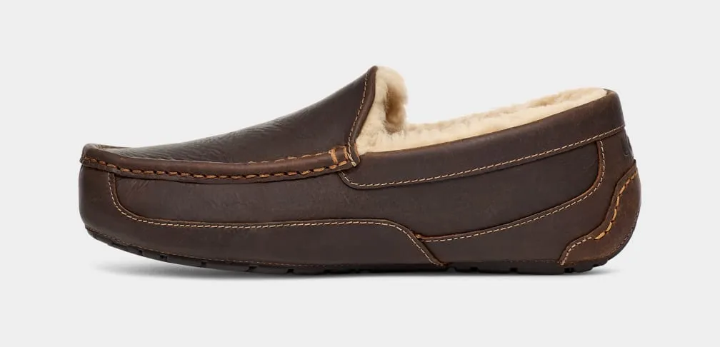 UGG Men's Ascot Leather