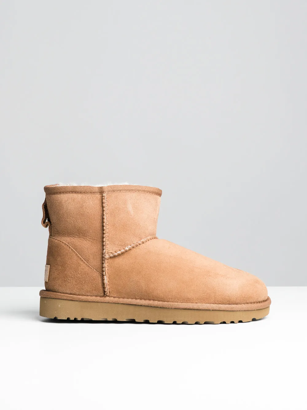 UGG WOMENS UGG CLASSIC MINI II BOOTS